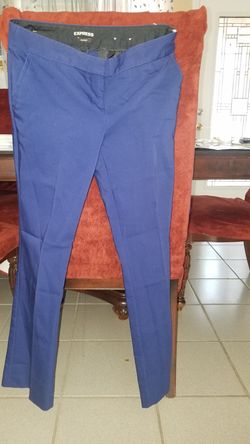 Pantalon Express color azul..