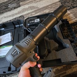 Cordless Leaf Blower 