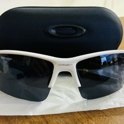 2 Pair Oakley Sunglasses Brand New 