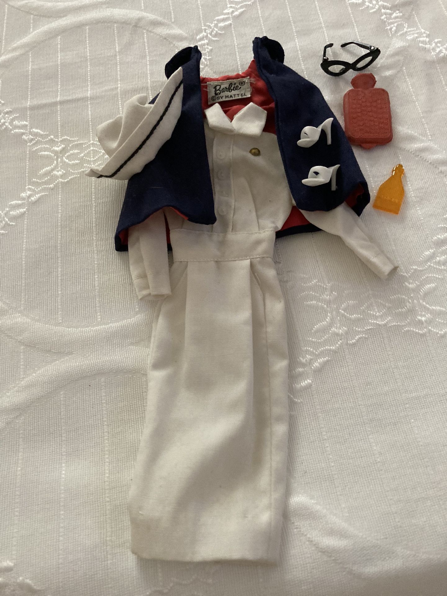 Vintage barbie hot sale nurse outfit