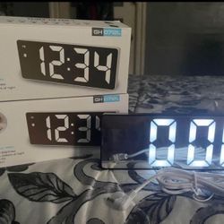 LED LIGHTS CLOCK 