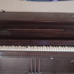 Free Piano