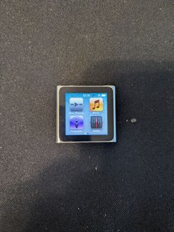 iPod Nano 6th Gen, 16Gb, blue + armbands