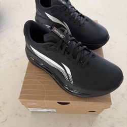 BNIB Li-Ning Red Hare 9 Ultra Running Shoes, US 10, Black