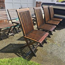 Outdoor 4 Folding Chairs 