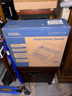 NEW Royal Scriptor Portable Electronic Typewriter Original Box Vintage NOS