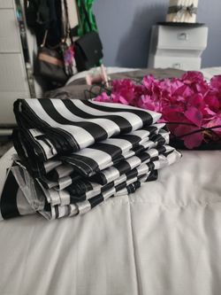 Rose Pink Card Box $25 Misc Table Runners (13) Pink decor(9)