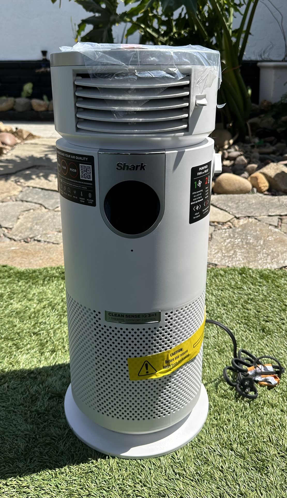 Shark 3-in-1 Air Purifier, Heater & Fan with NanoSeal HEPA, Cleansense IQ, Odor Lock, for 500 Sq. Ft, White, HC455