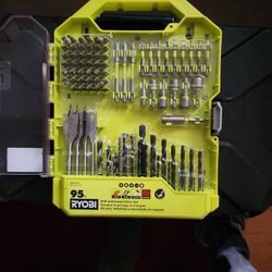 Here's a listing designed to sell your Ryobi drill and impact driver set quickly on a platform like OfferUp, emphasizing its value and features:
🔥 Ho