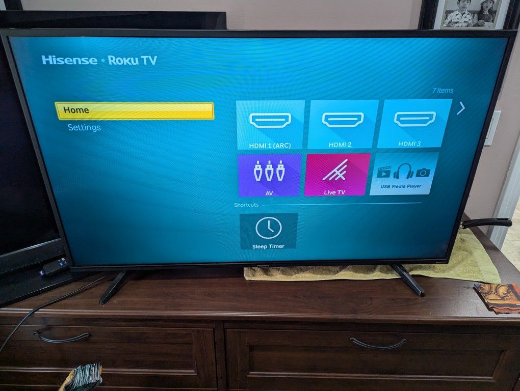 43" Hisense Roku Tv