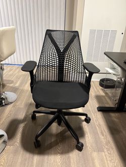 Herman miller sail chair