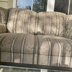 Love Seat 