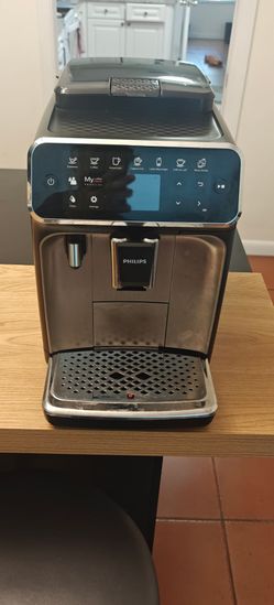 ☕ Philips 4300 Fully Automatic Espresso Machine – Excellent Condition