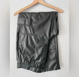 American Eagle Cargo Pants 