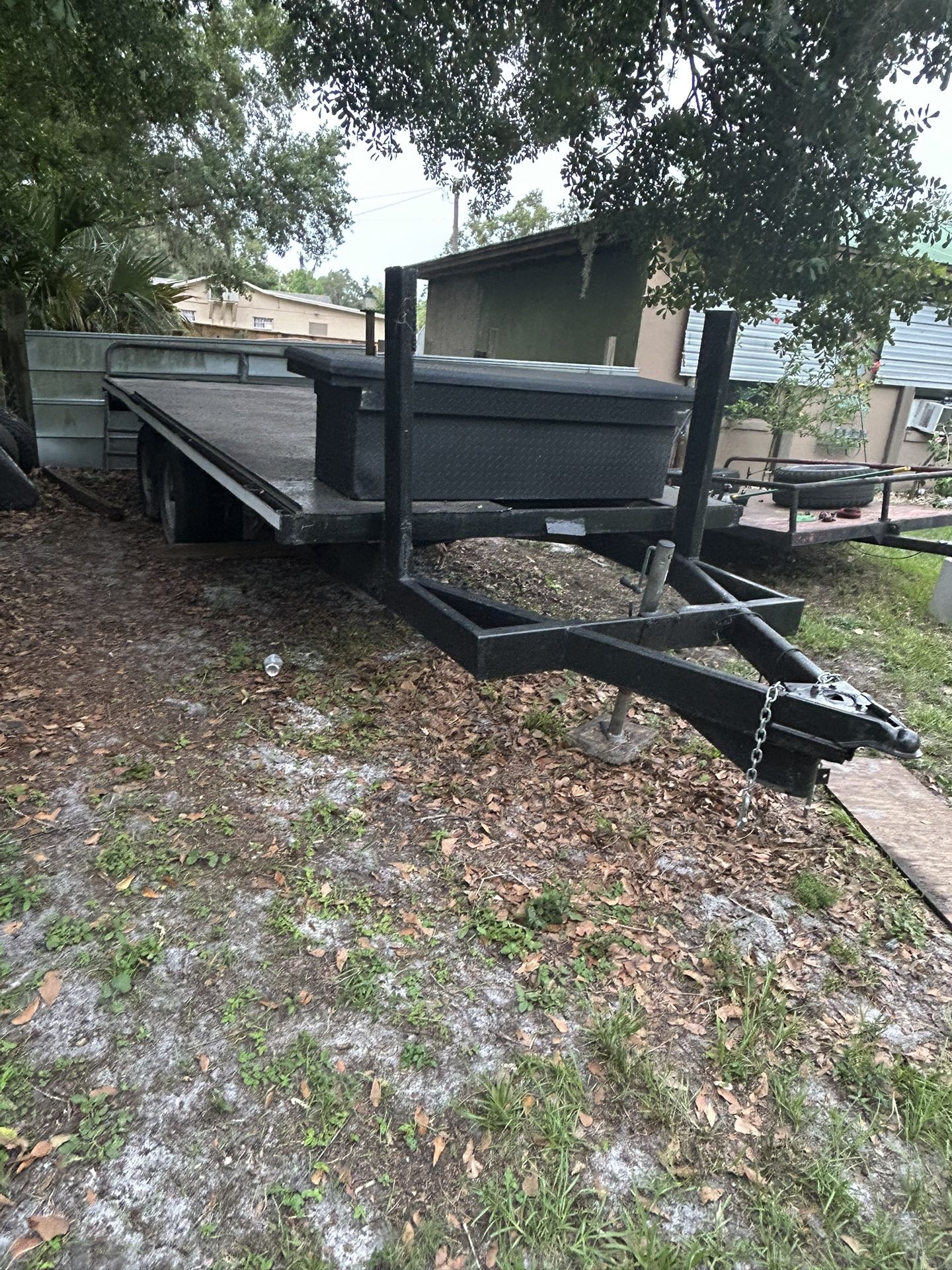 Deck Over Trailer