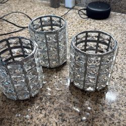 Makeup Brush Holders 