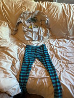 Boys pajamas - size 7