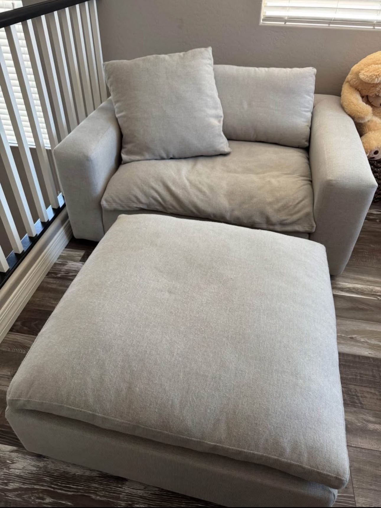 Oversized Comfy Chair And Matching Ottoman