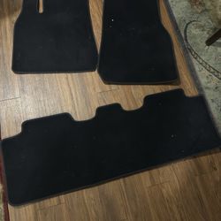tesla model Y carpet mats