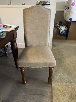 4 Dining Table Chairs