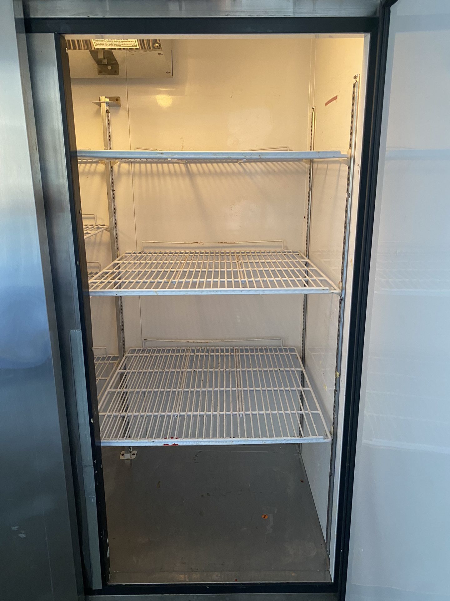 Beverage Air 3 Door Commercial Fridge KR741AS for Sale in Las Vegas