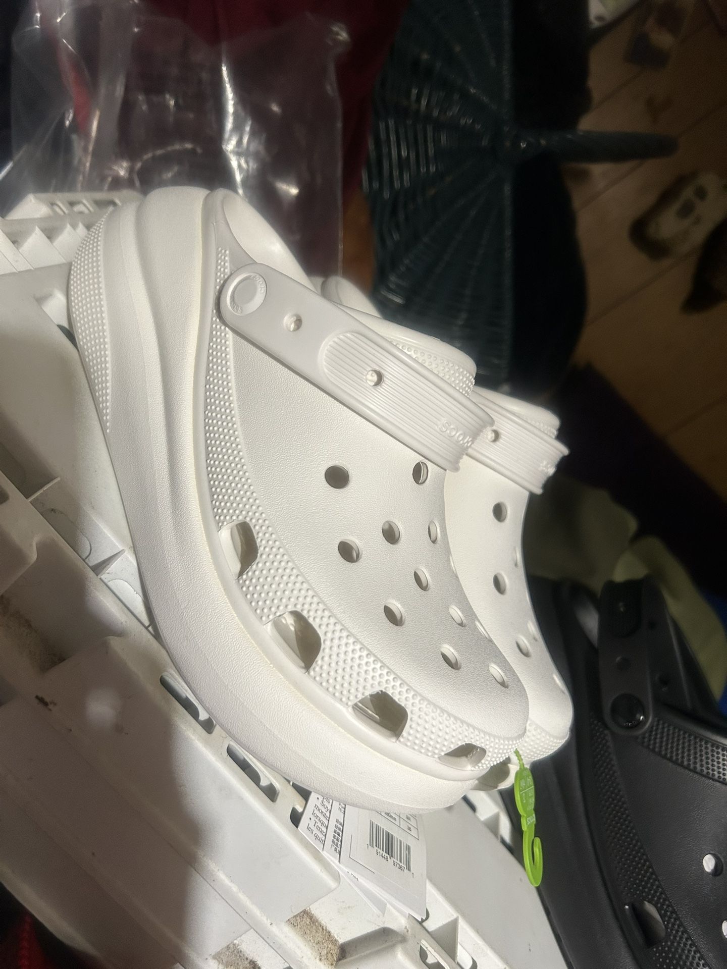 Crock Iconic 