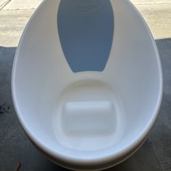 Free Baby Bath