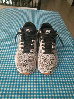 Nike Women's Air Max 90
Spotted