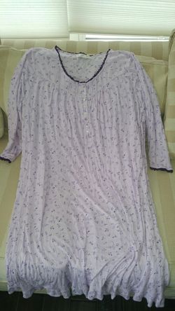 Eileen West nightgown plus size