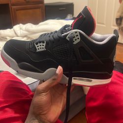 Retro Jordan 4s