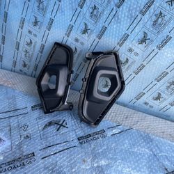 2023 Toyota RAV4 Bumper Plastics Used Oem 