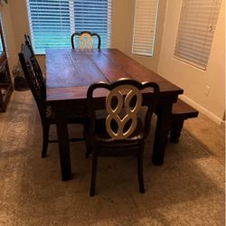 Farmhouse Dining Table 