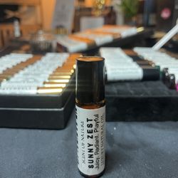 🍋 Sunny Zest Perfume Oil – Bright & Energizing Citrus Burst! 🍋 Pure Perfume Oil | Made in USA 🇺🇸  ✨ Description: Start your day with a burst of su