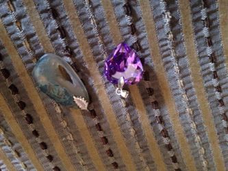 2 Pendants Heart and Rock