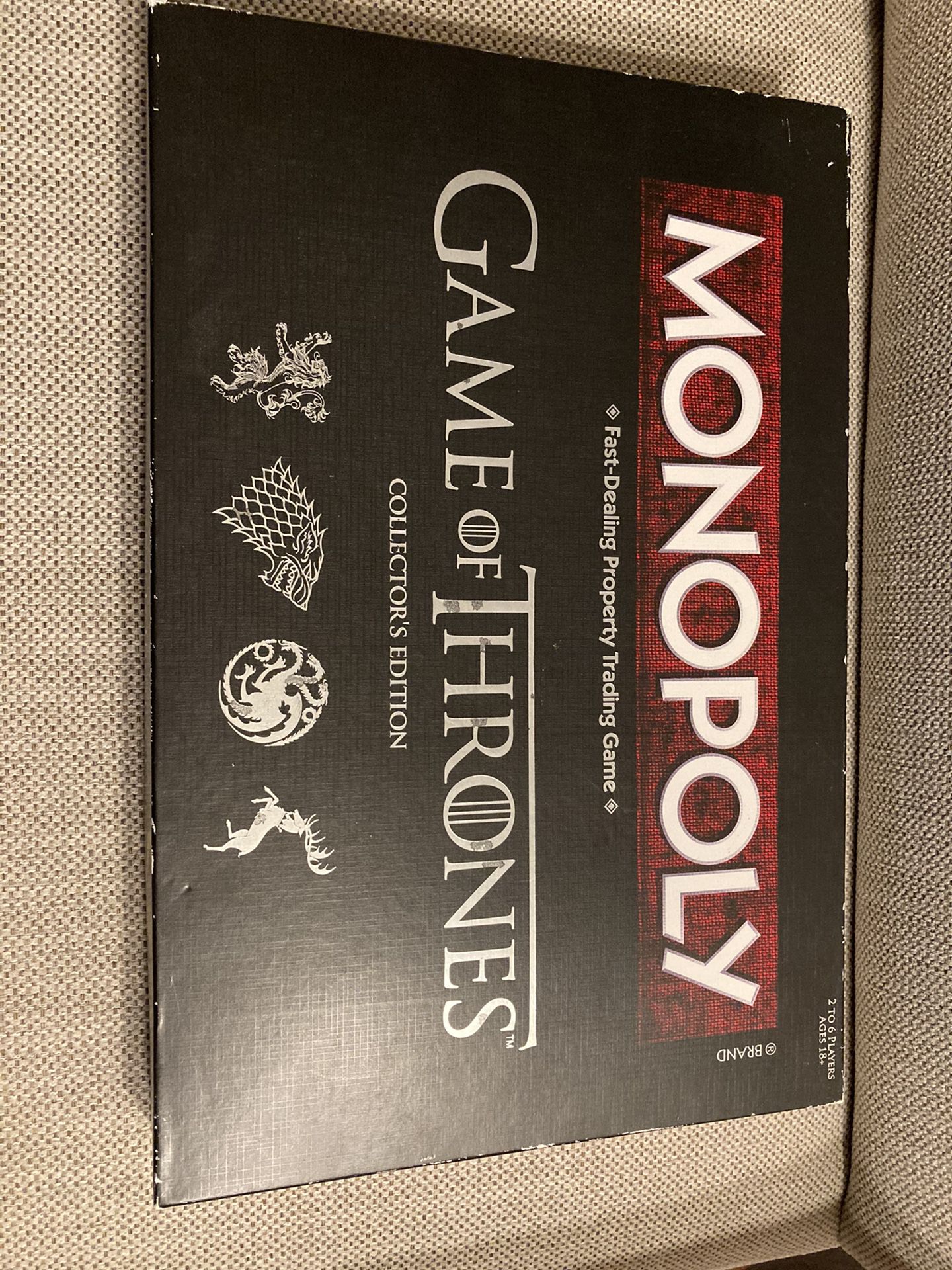 Board game: Game of Thrones monopoly (collectors edition)