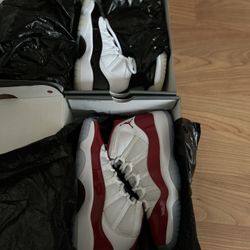Air Jordan 11 Retro DMP Gratitude And Cherry 11s