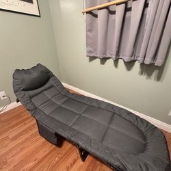 Folding Lounge Chair