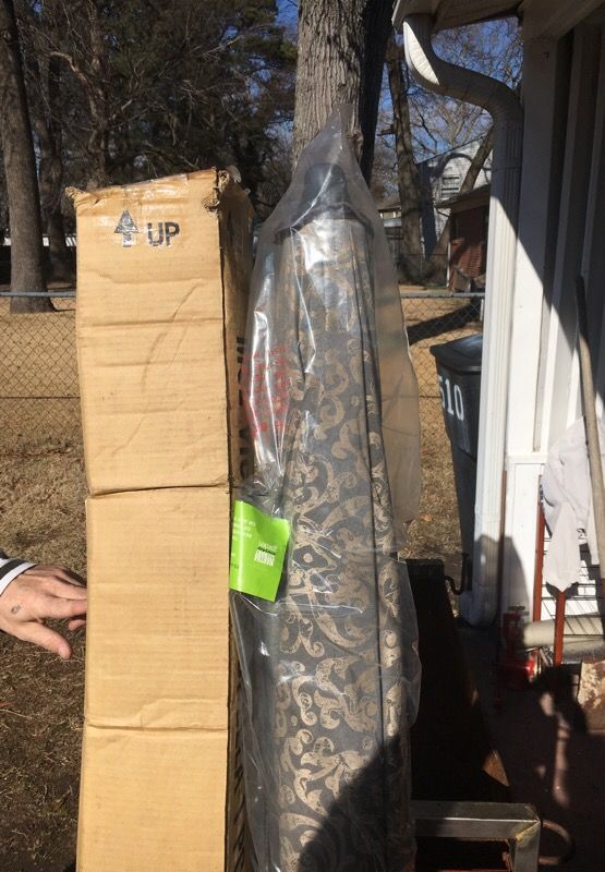 Martha Stewart Everyday Garden - VICTORIA Umbrella - NEW IN BOX!!