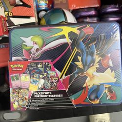 Pokémon Collector Chest