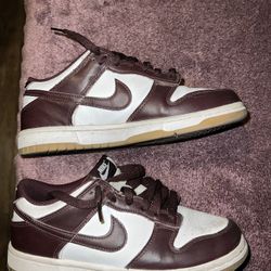 Maroon Nike Dunks 