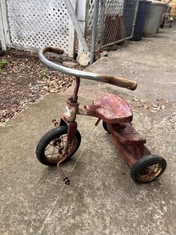 Vintage kids, tricycle, see photos for condition