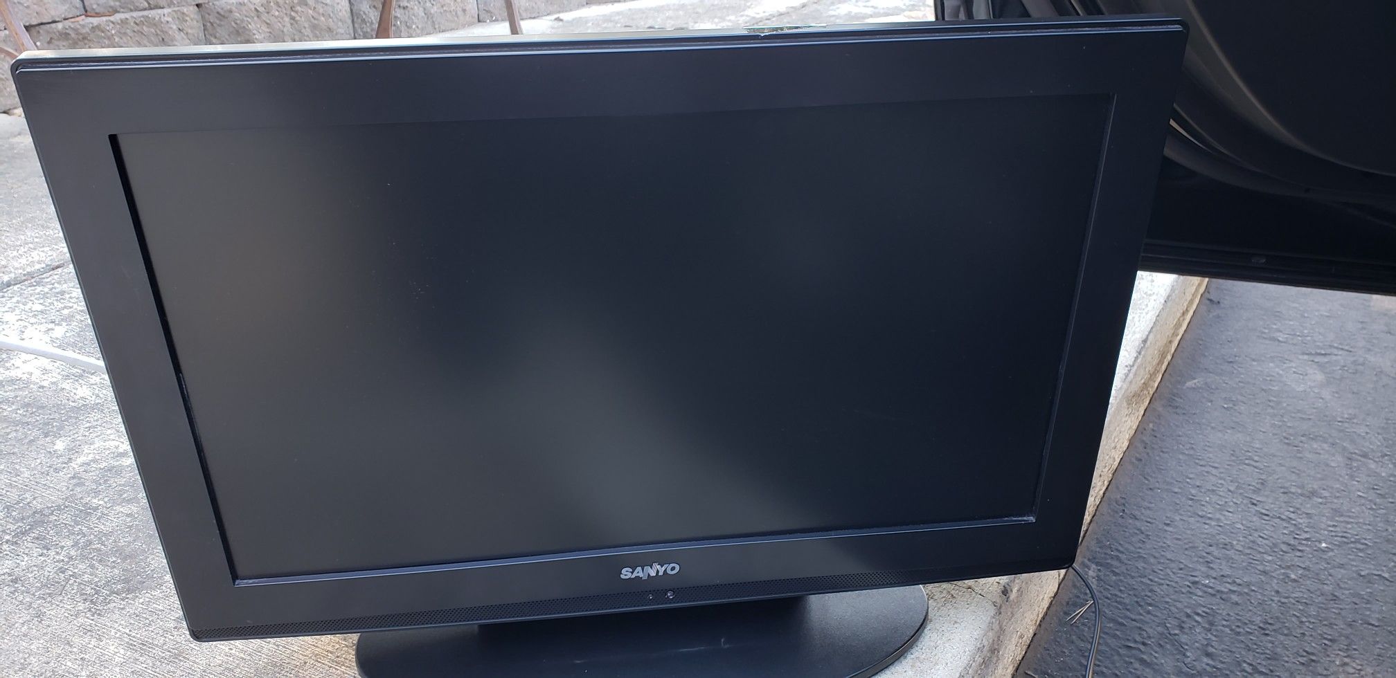 Sanyo TV (works great)