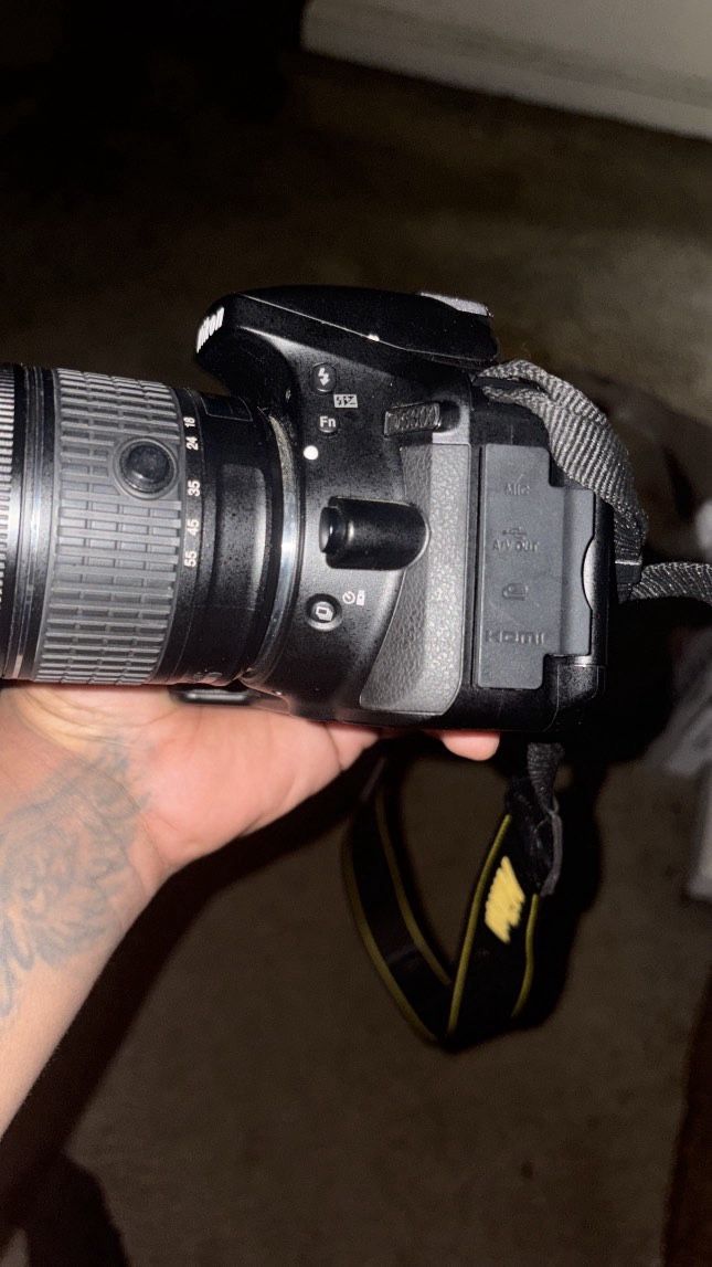 Nikon D5300 Camera