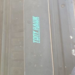 31 INCH LONG TONY HAWK BOARD 
