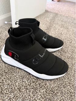 Champions men shoes size 10y