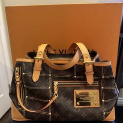 Louis Vuitton Monogram Sac Riveting