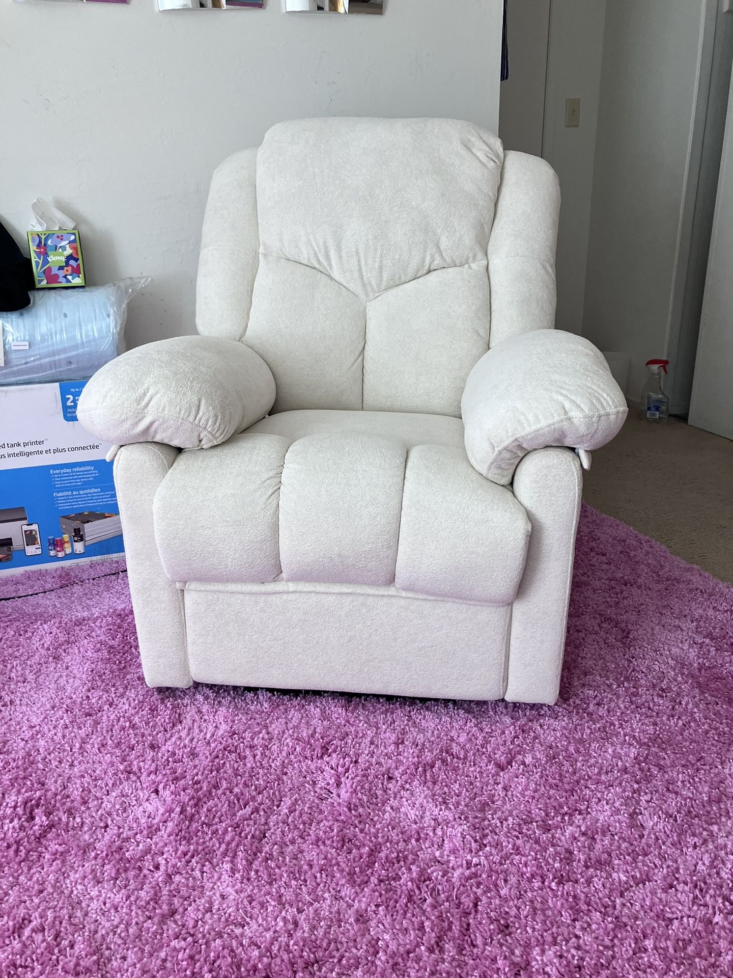 Brand New Electric Recliner 