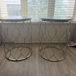 2 Small Tables 