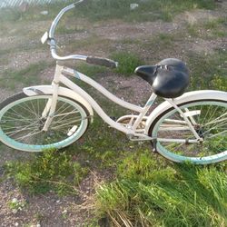 Beach Cruiser $60  I Have The Original Seat Also