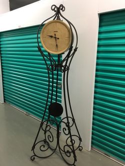 Howard Miller Vercelli clock - tall clock, grandfather clock